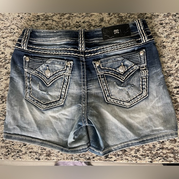 MISS ME SHORTS - Picture 8 of 8